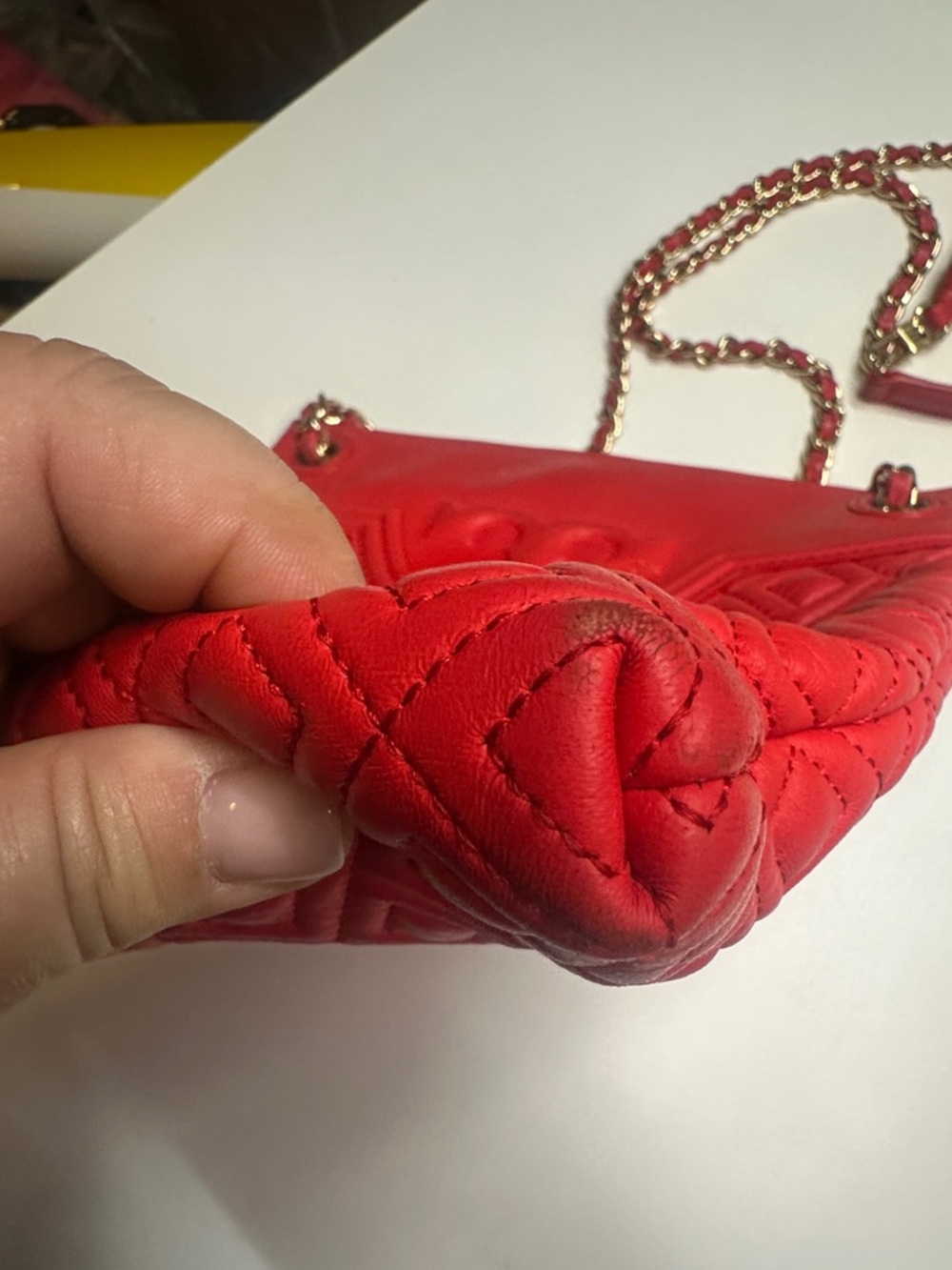 Tory Burch, Red Quilted Shoulder Bag - Picture 4 of 6
